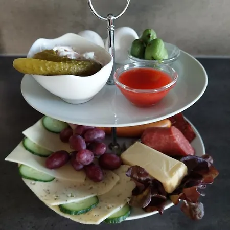 Luxury In Duisburg-rahm - Business & Leisure - 'netflix-minibar' דירה