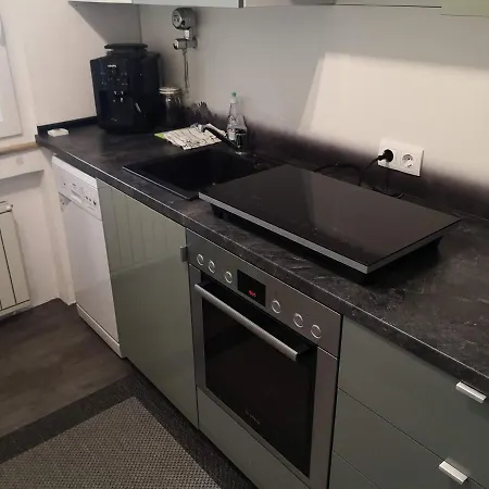 Luxury In Duisburg-rahm - Business & Leisure - 'netflix-minibar' 杜伊斯堡