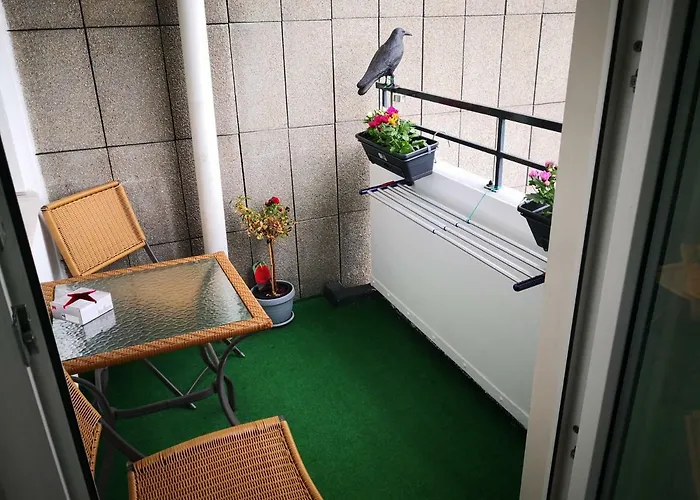 Luxury In Duisburg-rahm - Business & Leisure - 'netflix-minibar' 杜伊斯堡